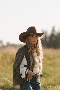 Hamilton Houndstooth Cape