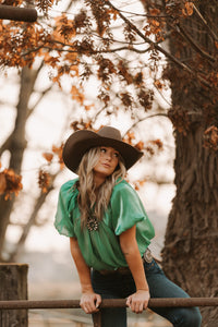 The Butteville Blouse {Green}