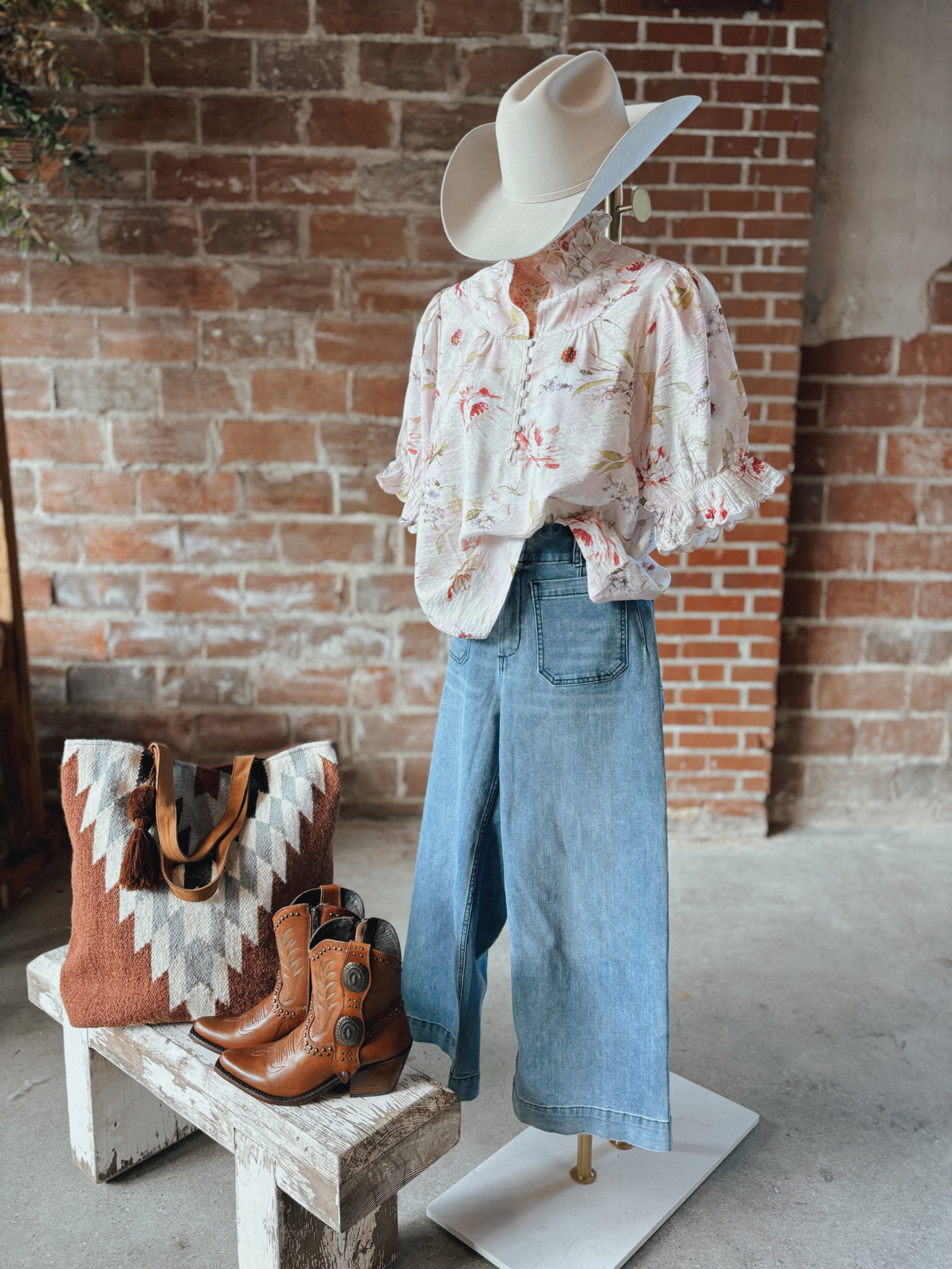 Floral Scallop Blouse