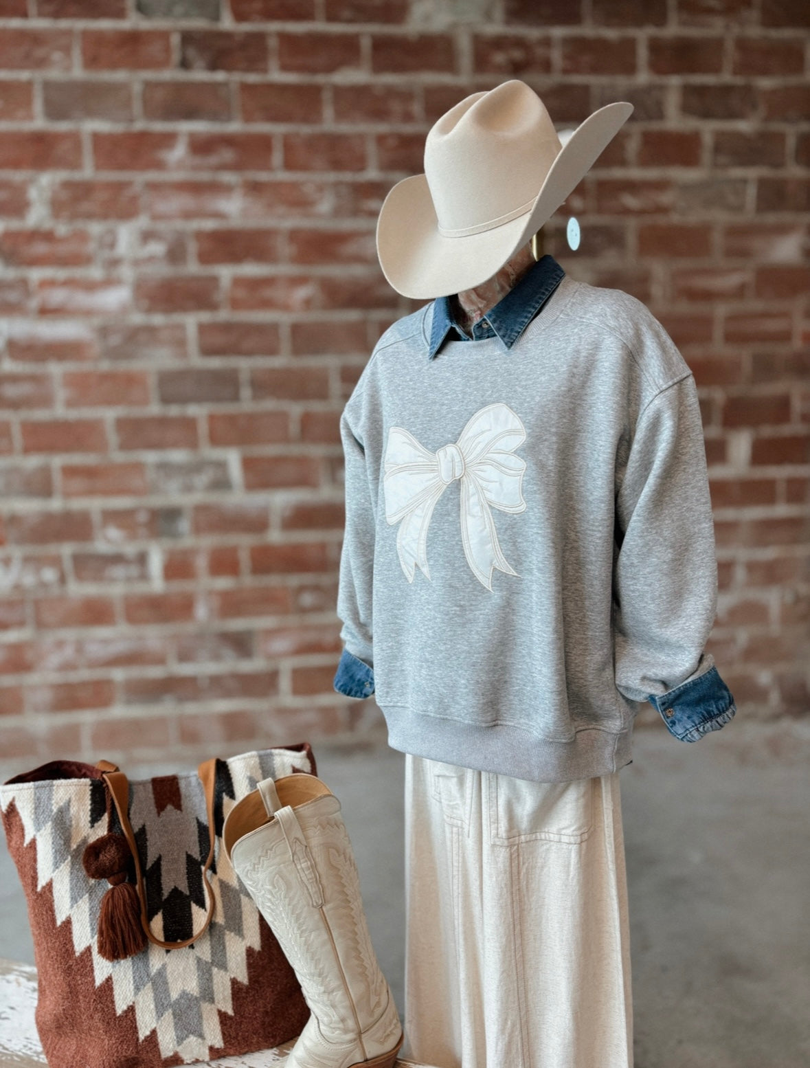 Grey Bow Pullover