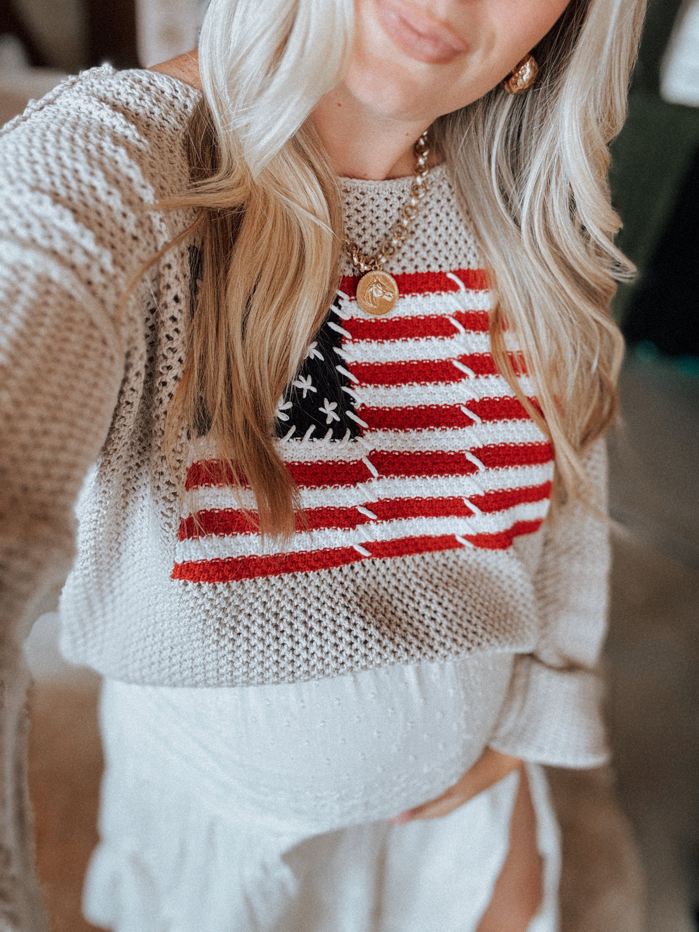 Open knit flag Sweater