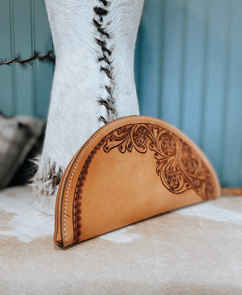Tooled Taco Clutch