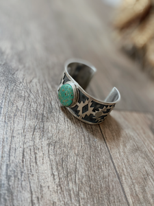 Sterling Silver and Turquoise stone cuff bracelet